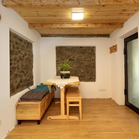 La-Marti, Idyllische Unterkunft Mit Kamin Bagdati Exterior foto
