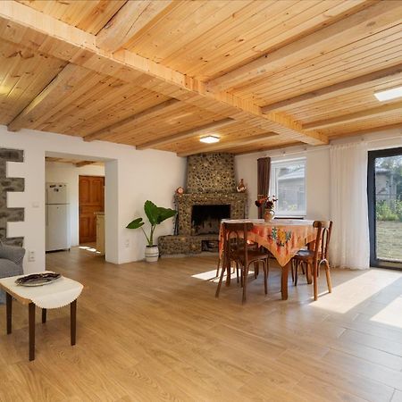 La-Marti, Idyllische Unterkunft Mit Kamin Bagdati Exterior foto