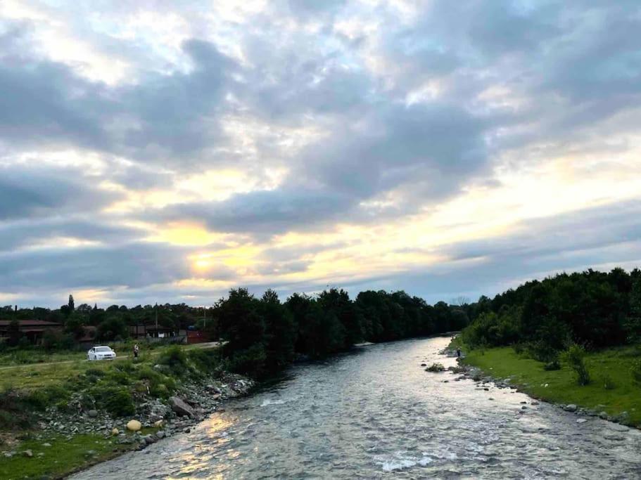 La-Marti, Idyllische Unterkunft Mit Kamin Bagdati Exterior foto