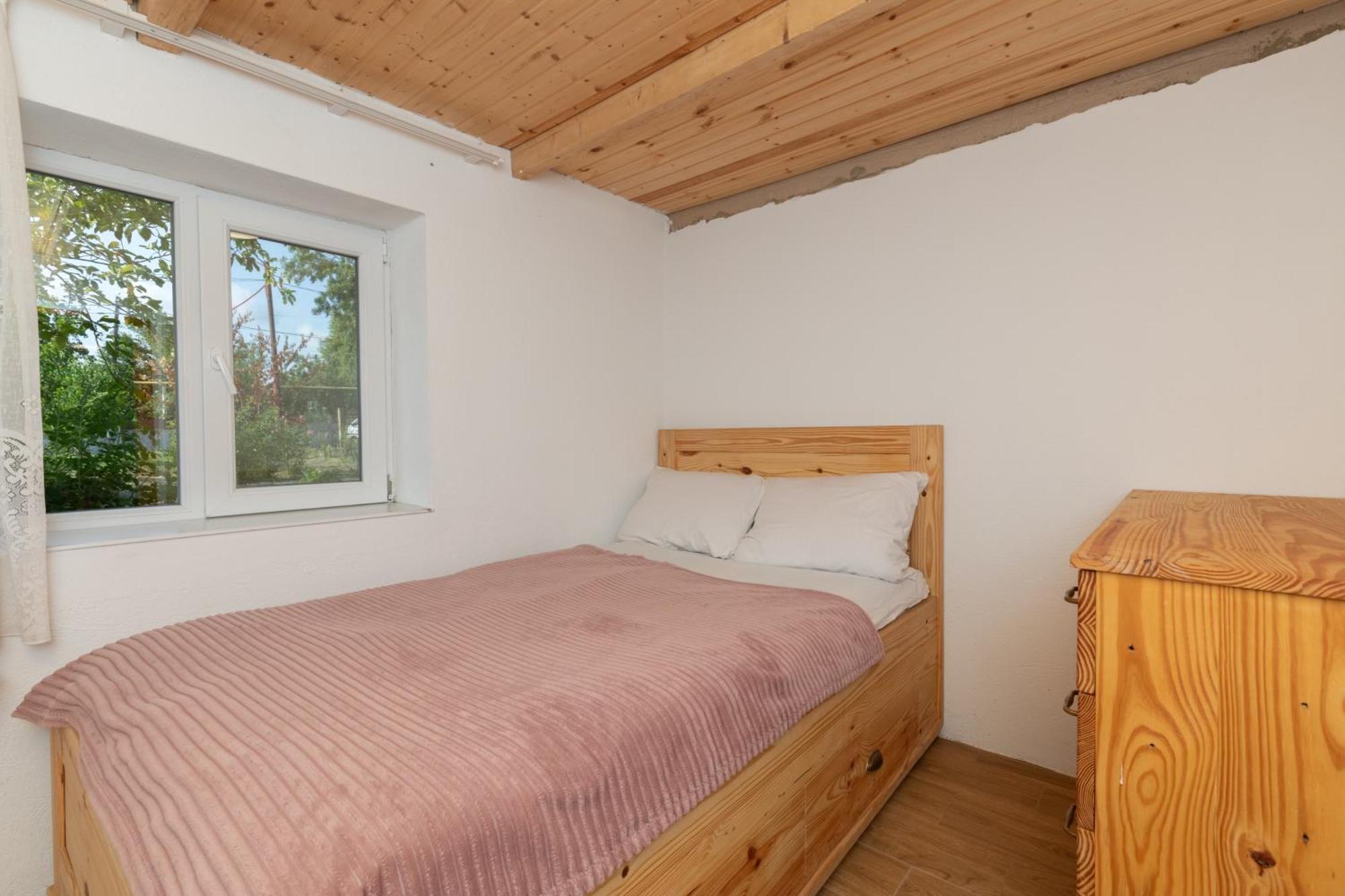 La-Marti, Idyllische Unterkunft Mit Kamin Bagdati Exterior foto